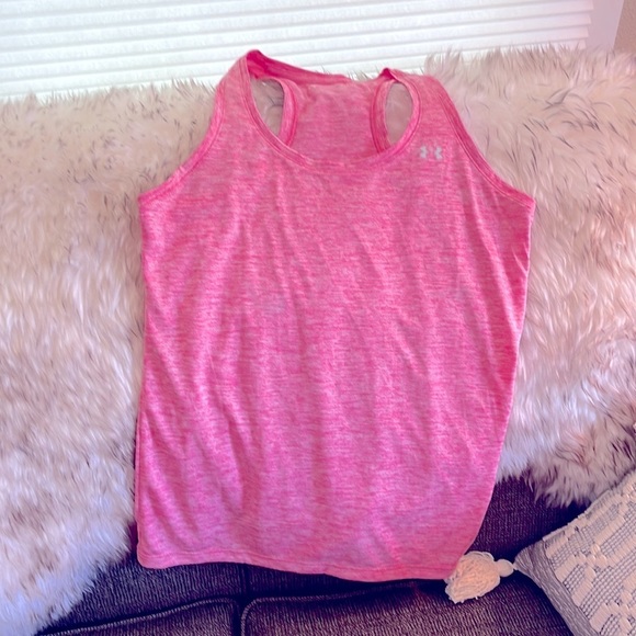 Under Armour Tops - UNDER Armour Racer Back tank Small